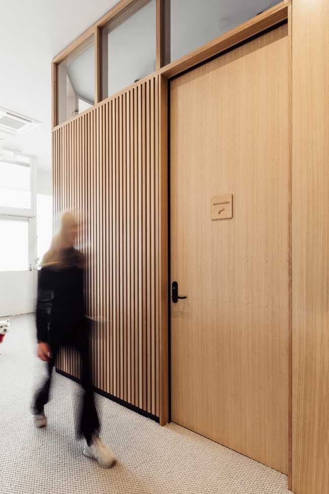 A quiet psychology practice in Tasmania. Peaceful light and a sense of welcome underpin the therapy as much as the space that houses it