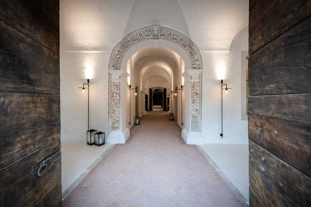 Hotel and spa inside a 17th-century monastery for an out-of-time experience on the shores of Lake Garda