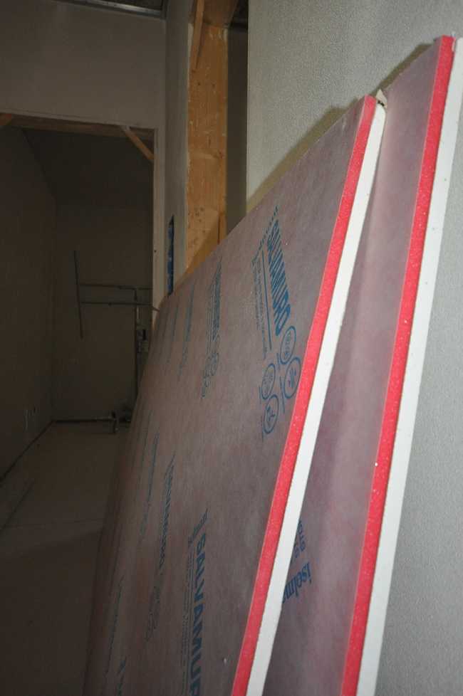 Complesso nzeb “residenze nel blu di dipinto di blu” di piacenza. l’innovazione del sistema a secco per l’isolamento acustico