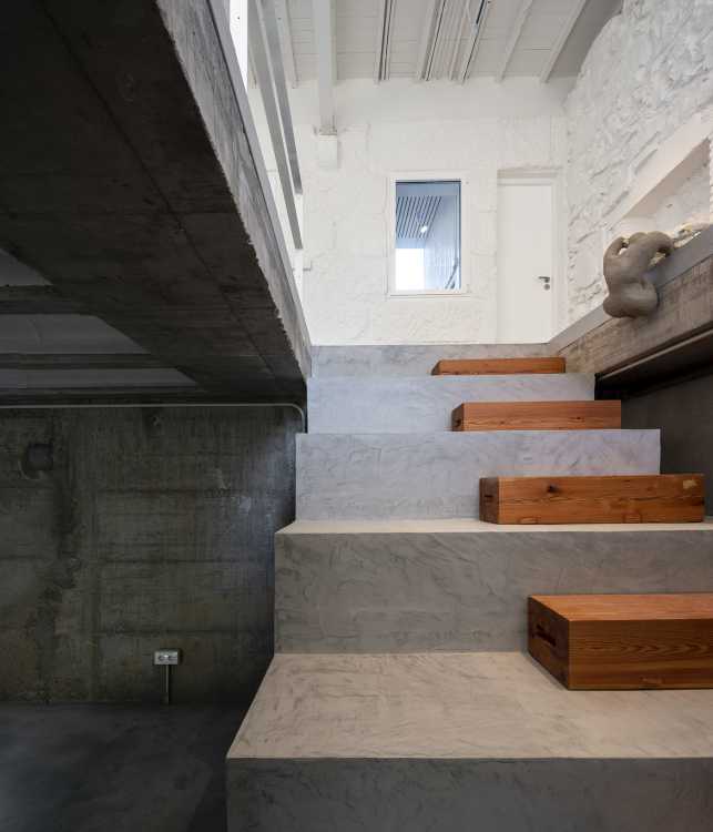 Casa para un artista. Un lugar de trabajo y descanso, esculpido por el deseo y el ingenio