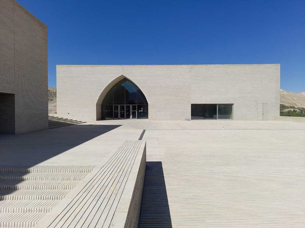 The winning project of the UNESCO competition for the Bamyan Cultural Center, in Afghanistan. An architecture intended to emphasize the eternal presence of absence
