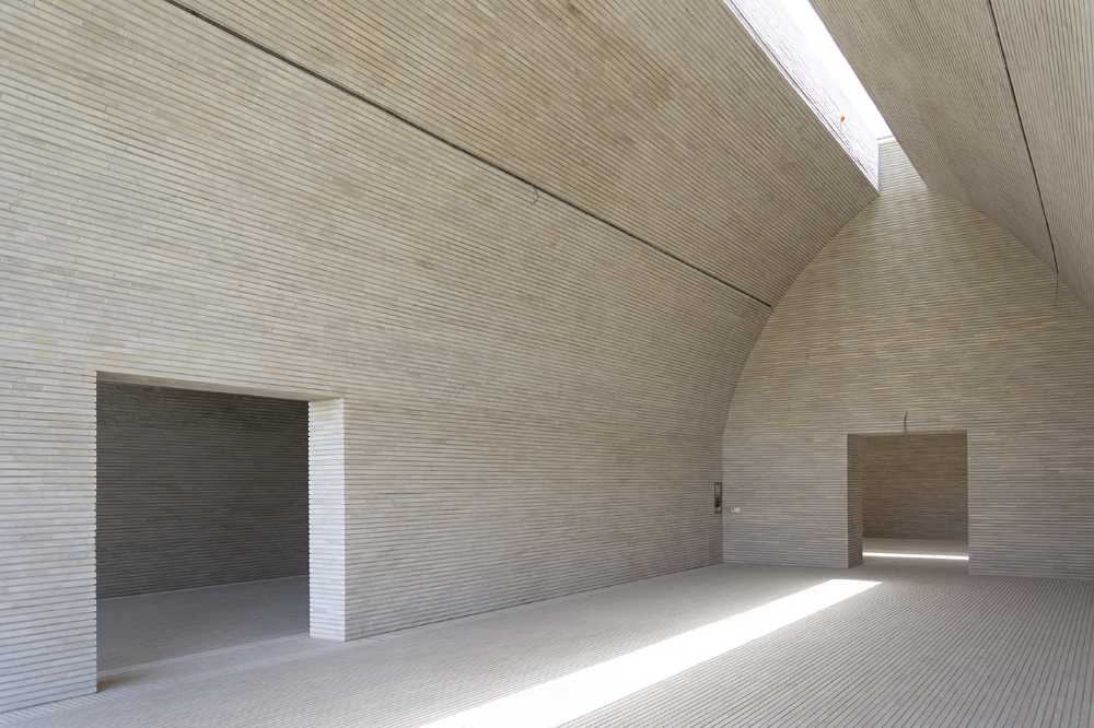 The winning project of the UNESCO competition for the Bamyan Cultural Center, in Afghanistan. An architecture intended to emphasize the eternal presence of absence