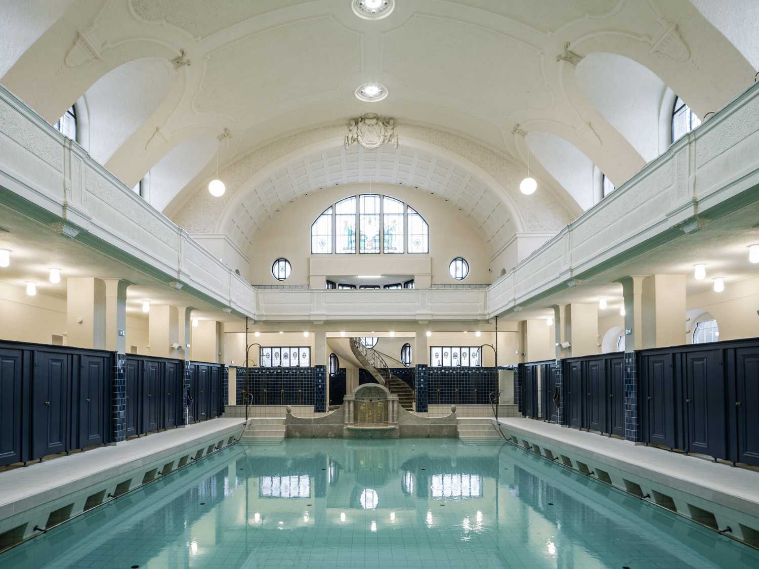 Redevelopment of Strasbourg's Municipal Spas. A delicate balance between an iconic historic space and the demands of modernity