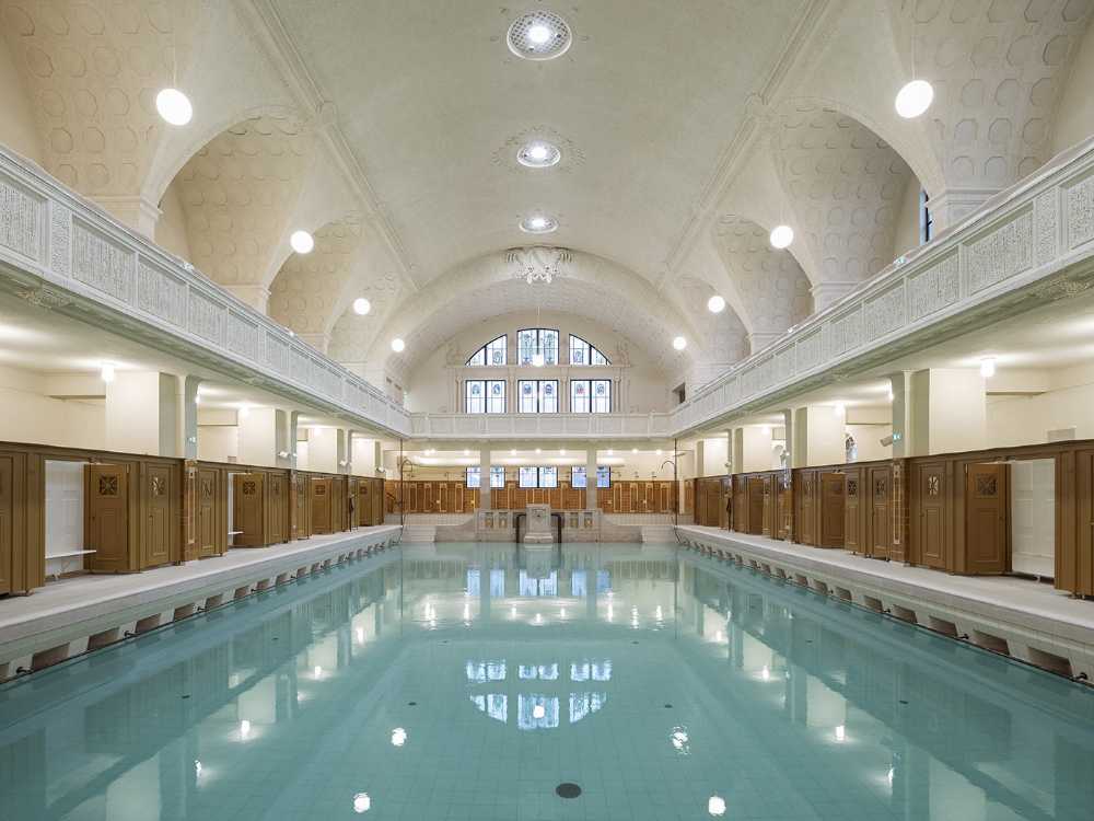 Redevelopment of Strasbourg's Municipal Spas. A delicate balance between an iconic historic space and the demands of modernity
