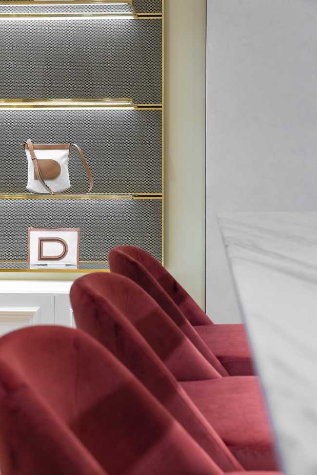 A new Delvaux boutique in the Dubai Mall. The iconic leather goods land in the Middle East with an unprecedented aesthetic of elegance