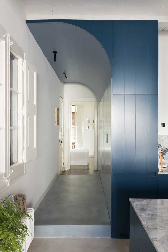 Apartment FONT6 a Wunderkammer. A quiet retreat filled with emotionally charged artifacts a stone's throw from the Sagrada Familia