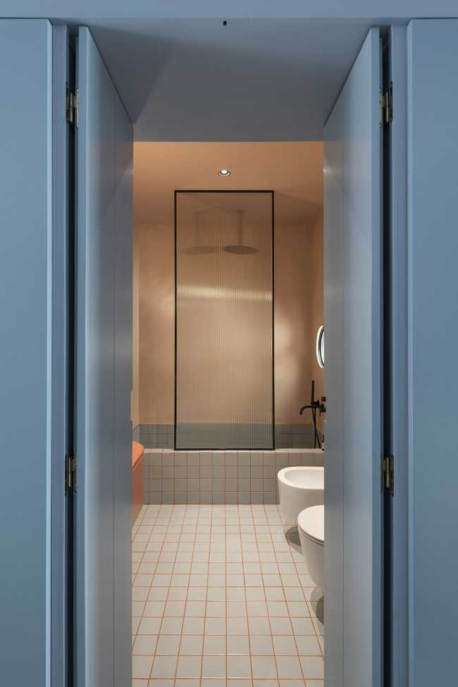 Apartment FONT6 a Wunderkammer. A quiet retreat filled with emotionally charged artifacts a stone's throw from the Sagrada Familia