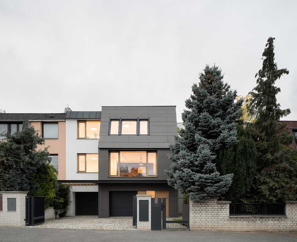The reconstruction of the Cherry Tree House in Prague. This is an extravagant house which does not break the rules