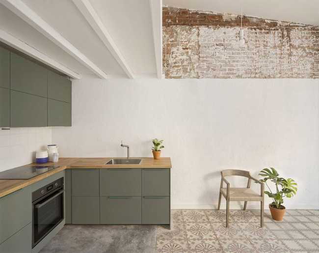 La renovada Casa Alba es tan refinada y auténtica como el barrio barcelonés en el que se encuentra