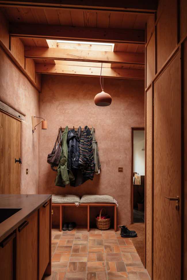 Made of Sand, a place designed to share with others a surge of creative energy surrounded by nature