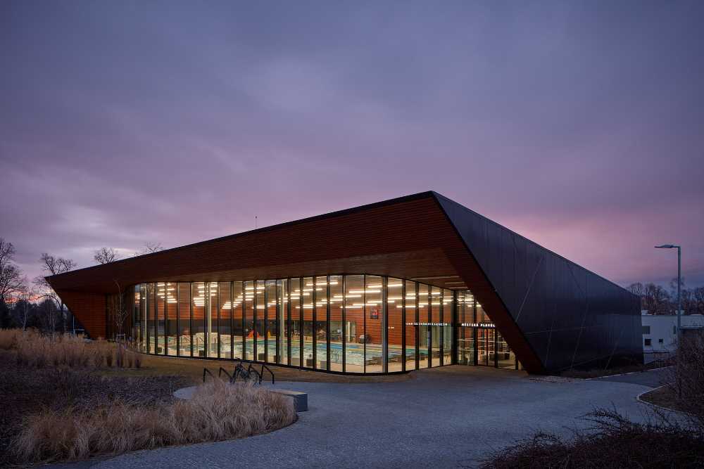 Louny municipal swimming pool is like a sharp rock revealing its precious heart for the well-being of citizens