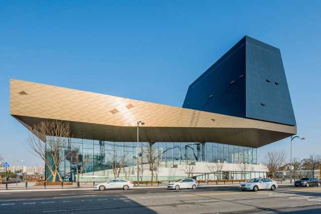 Hyundai Motorstudio Goyang. Expérience de l'espace comme un voyage qui stimule l'imagination.