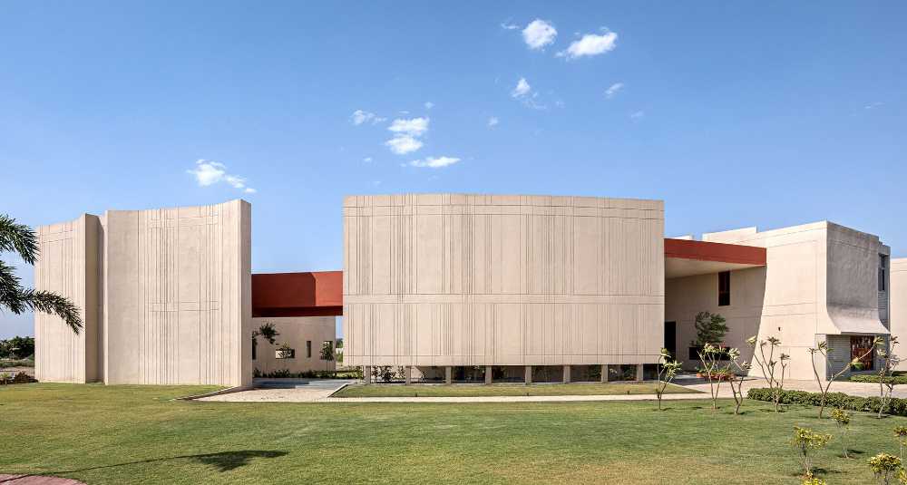 St Martha Bethany Vidyalaya School Fase 1, el envoltorio constructivo ideal para el contexto