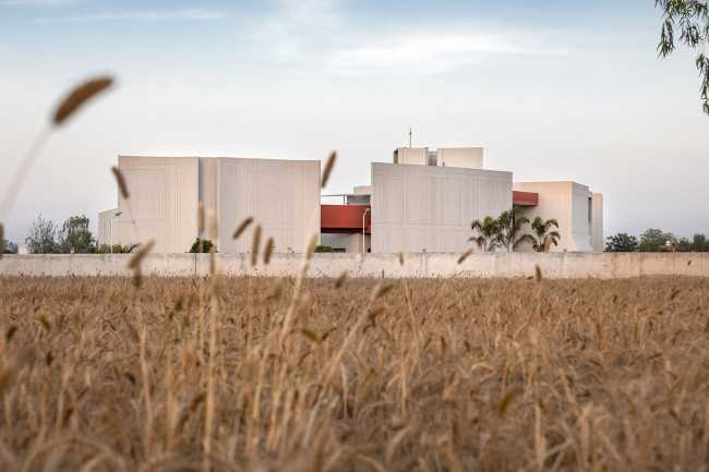 St Martha Bethany Vidyalaya School Fase 1, el envoltorio constructivo ideal para el contexto