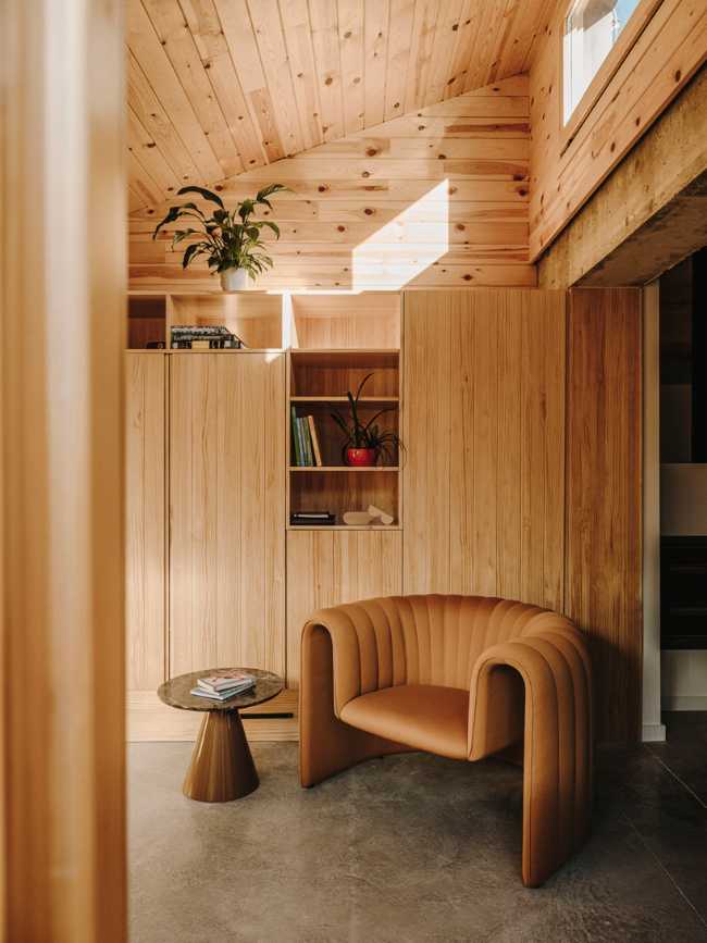 Efficiency and simplicity without sacrificing beauty: House in the Hills