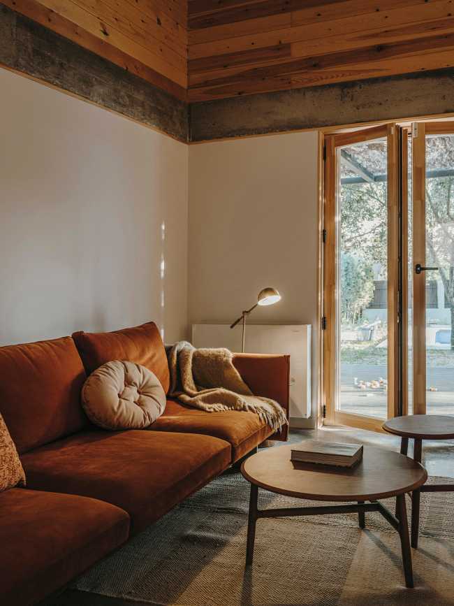 Efficiency and simplicity without sacrificing beauty: Casa en Cerros