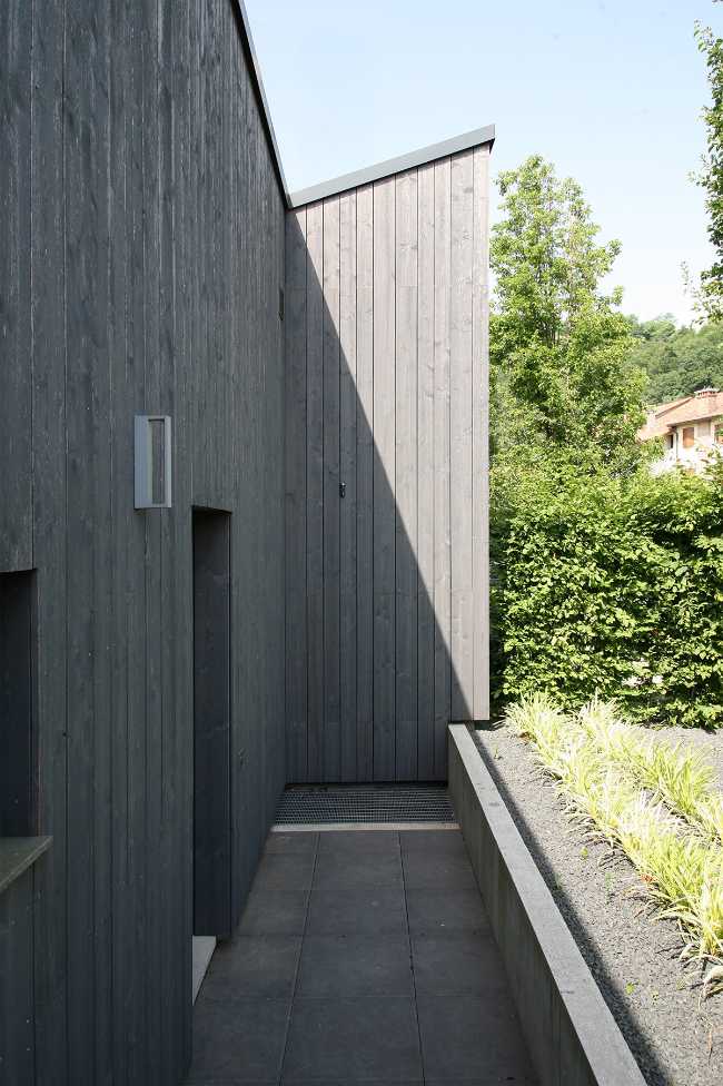 The farming landscape of Bassano del Grappa embraces the new country house