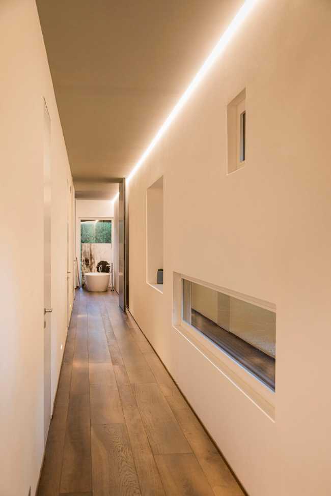 The farming landscape of Bassano del Grappa embraces the new country house