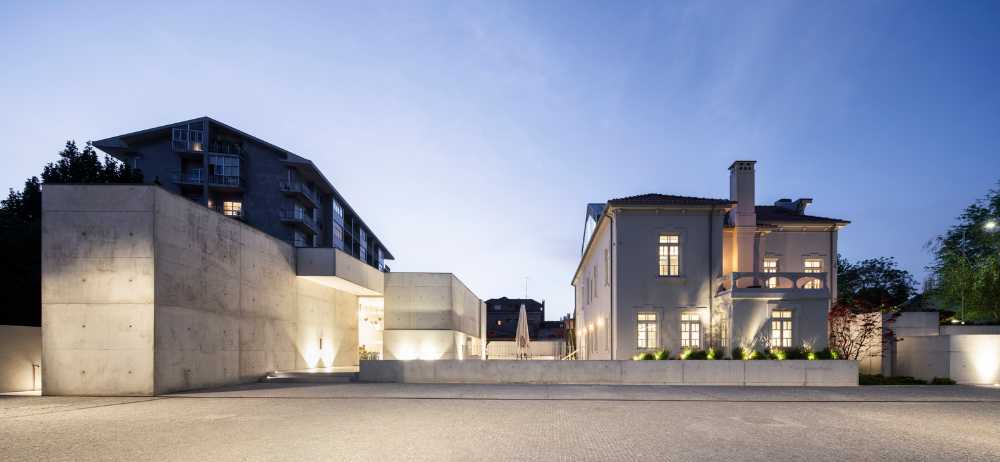 Nuova sede di Castro Group. Intervento architettonico contemporaneo che conserva l'autenticità e lo