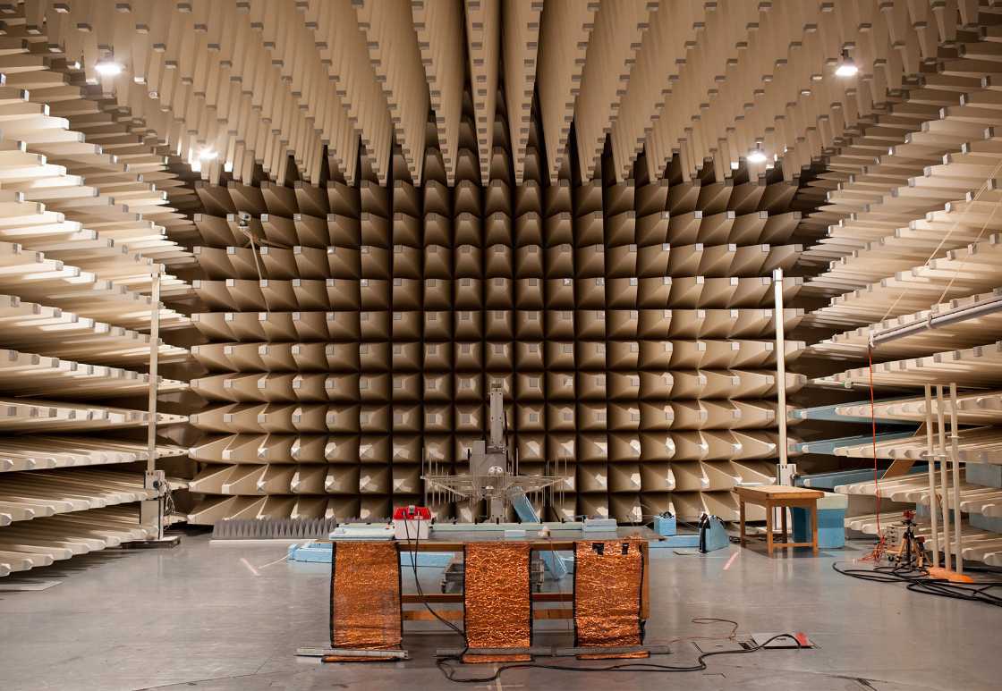Materials for acoustic insulation