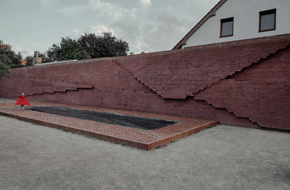 Superpower Wall,