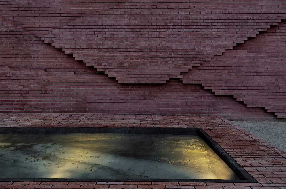 Superpower Wall,