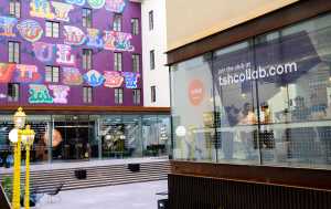 Espacio personalizado para TSH Collab en Florencia. Un centro creativo dedicado al coworking en un clima internacional e innovador