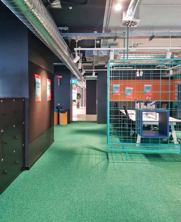 Espacio personalizado para TSH Collab en Florencia. Un centro creativo dedicado al coworking en un clima internacional e innovador