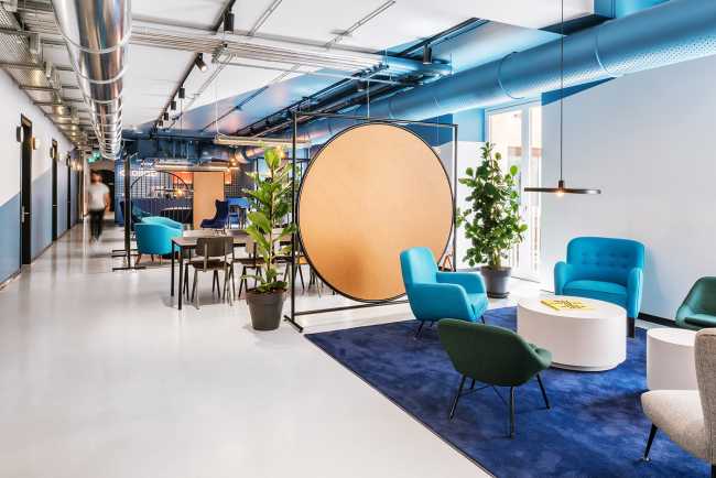 Espacio personalizado para TSH Collab en Florencia. Un centro creativo dedicado al coworking en un clima internacional e innovador