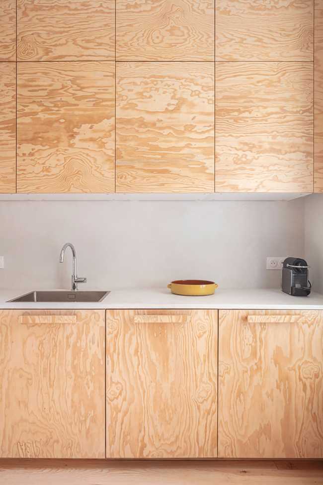 A super space optimization with a flexible layout. RENOVATING Michelet apartment in Paris