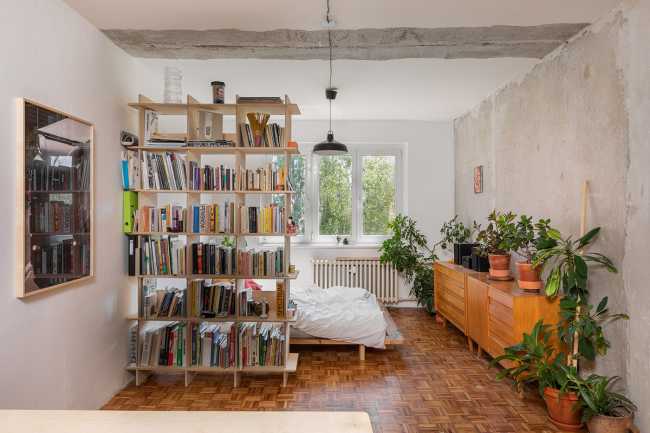 Painters' Apartment. An architecture in tune with life, which is always finding a way