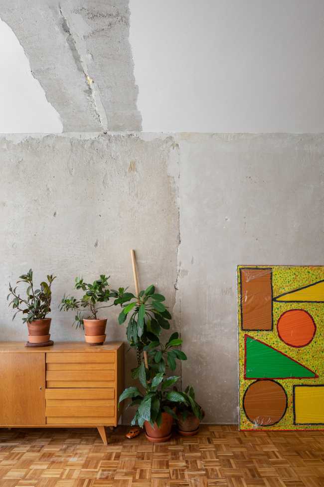 Painters' Apartment. An architecture in tune with life, which is always finding a way