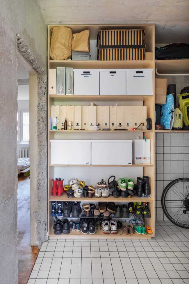 Painters' Apartment. An architecture in tune with life, which is always finding a way