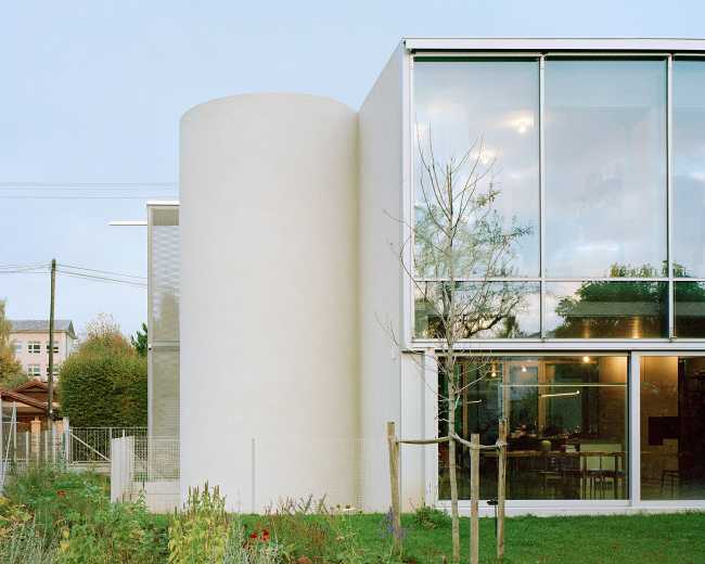 Villa Borik: balancing aesthetics and environmental integration