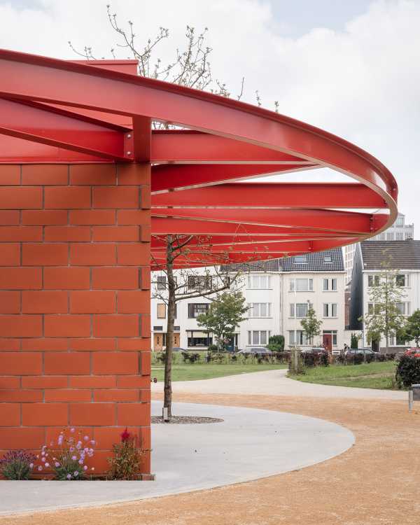 Restobar Mama- a sustainable restaurant in a park