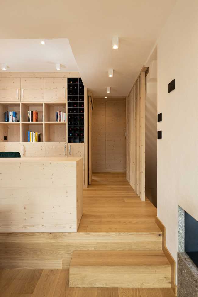 The restyling of WRC House. An elegant style revamped with bold material touches