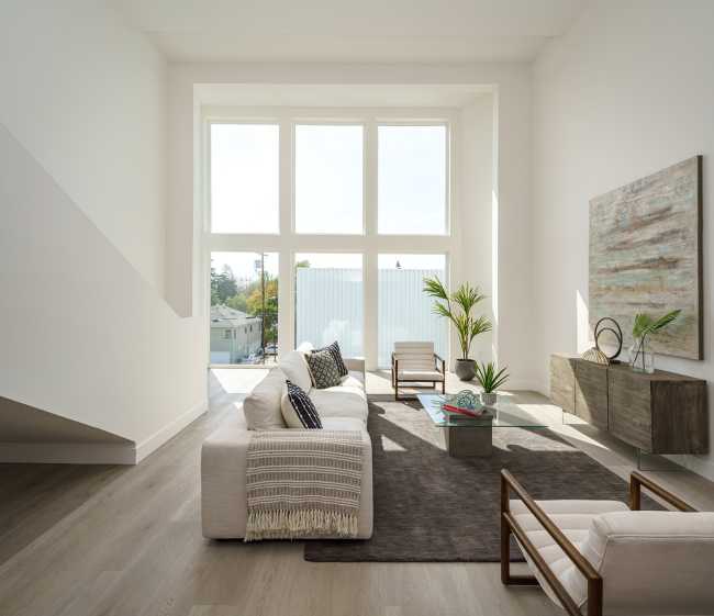 El típico patio americano reinterpretado en el proyecto arquitectónico de Magnolia Hill.