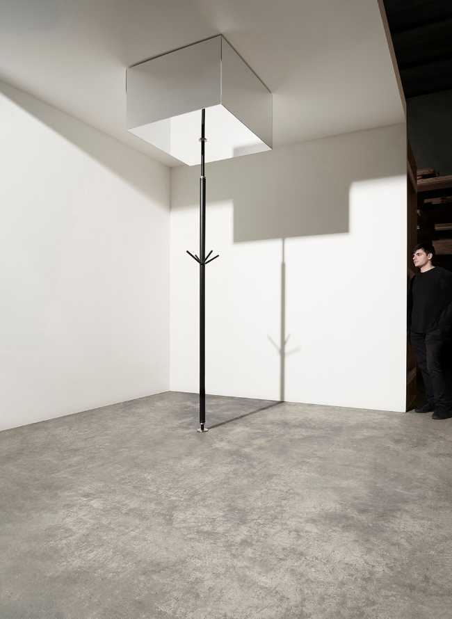 Pole: coat rack or storage space?