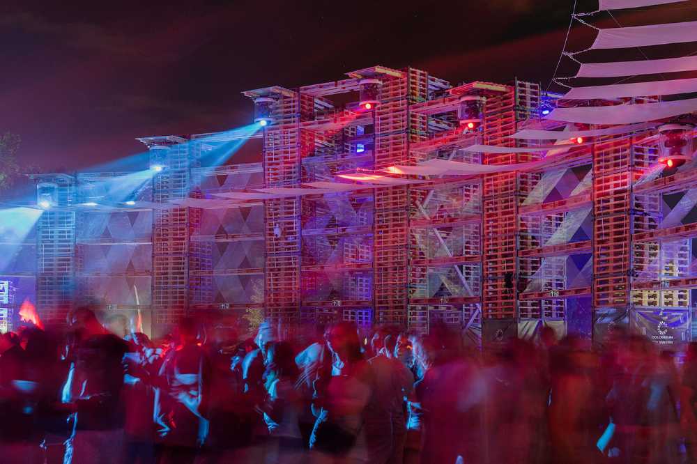 Nueva edición del Coliseo en el Sziget Festival. Un anfiteatro construido con palés reutilizables