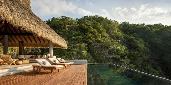 Casa Acantilado. Arquitectura ininterrumpida con el Pacífico