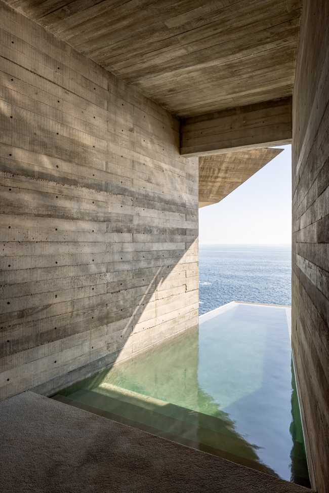 Casa Acantilado. Arquitectura ininterrumpida con el Pacífico