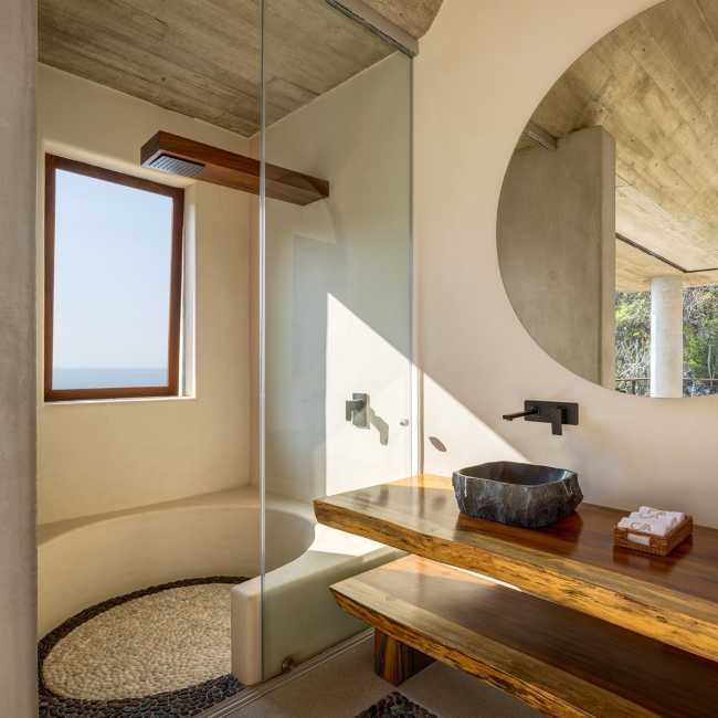 Casa Acantilado. Arquitectura ininterrumpida con el Pacífico