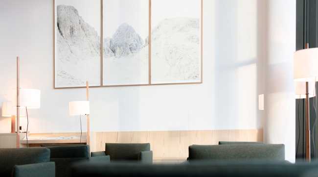 La trasparenza di un affascinante boutique hotel attira ospiti e visitatori