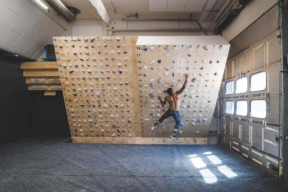 Ristrutturare una palestra di Copenaghen con il concetto di Beta Boulders