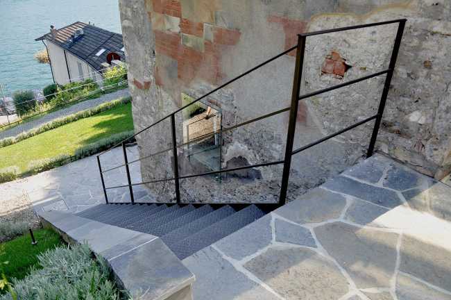 All the way from neglect to new life. The restoration of the ruined tower in the garden of Villa Carlotta on Lake Como