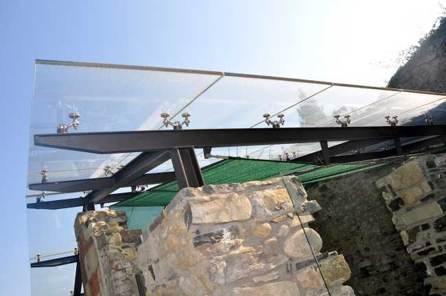 All the way from neglect to new life. The restoration of the ruined tower in the garden of Villa Carlotta on Lake Como