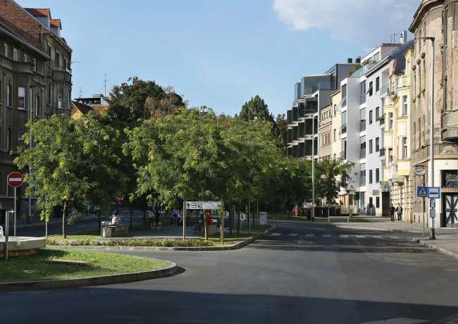 Tridimensionalidad y juego de volúmenes en la fachada. Edificio residencial Interpolation B