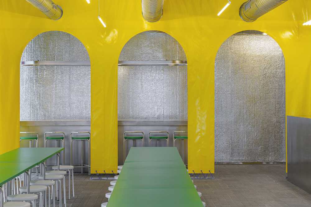 Spontaneity and Reversibility in Brutal Burrito's Design