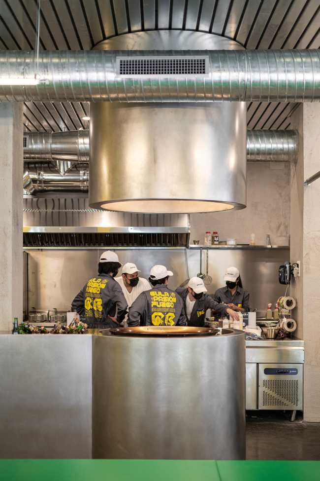 Spontaneity and Reversibility in Brutal Burrito's Design