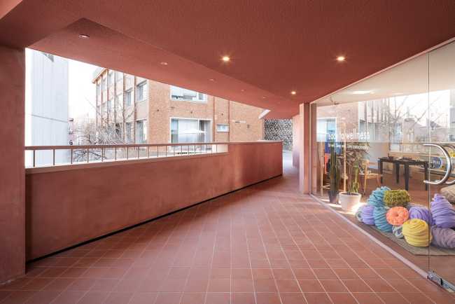 Renovation of the Piknic 2020 Cultural center in Seoul